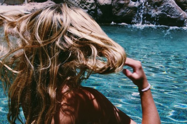 Волосы летом