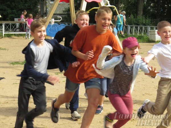 Море волнуется раз море волнуется два море волнуется три