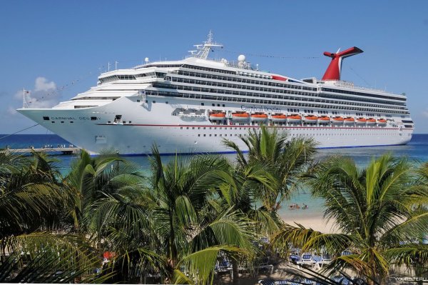 Морской круиз по Средиземному морю