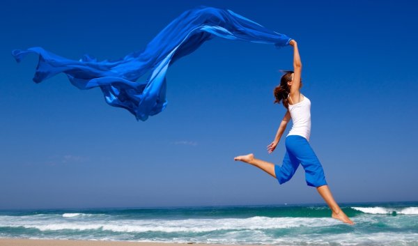 Влюбленные пары на море