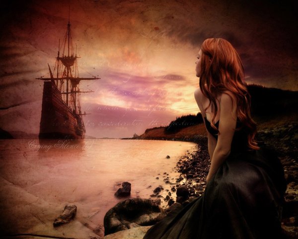 Корабль на закате