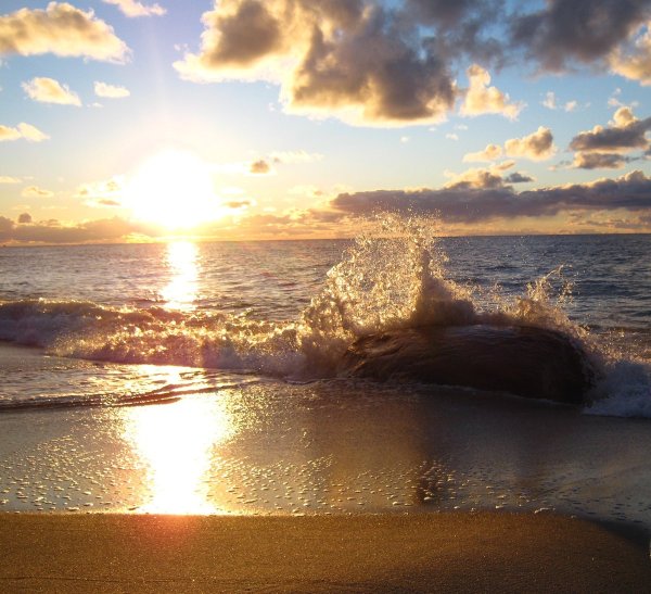 Нежный закат на море