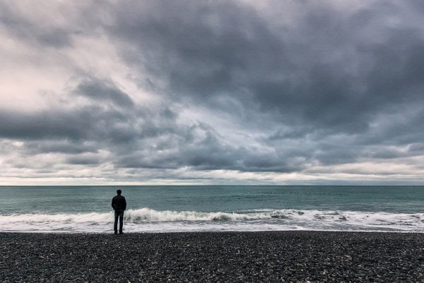 Пасмурное море