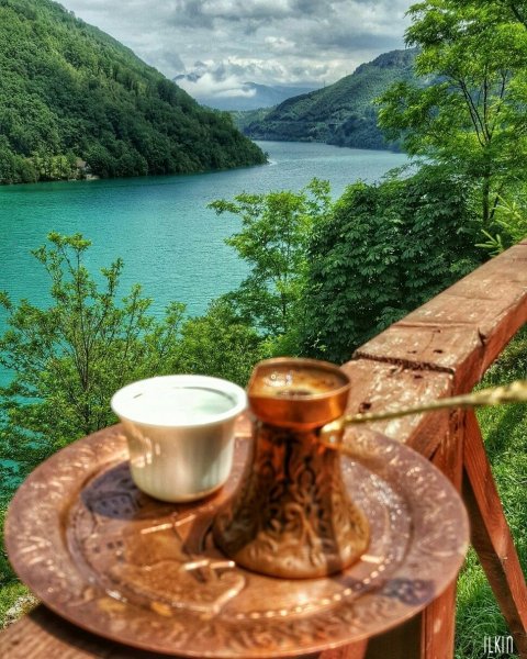 Утренний кофе на природе