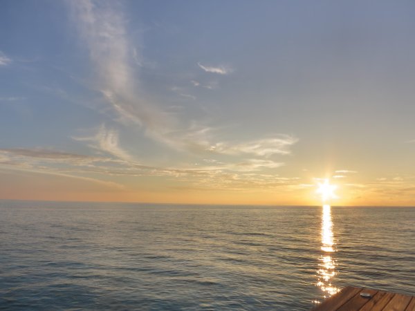 Рассвет на море