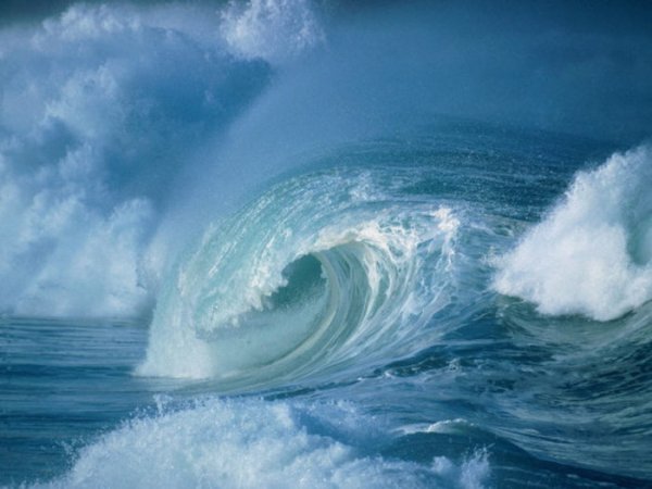 Море волнуется