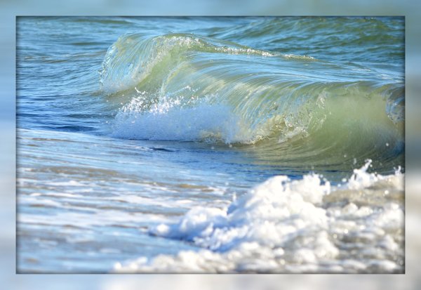 Море волнуется