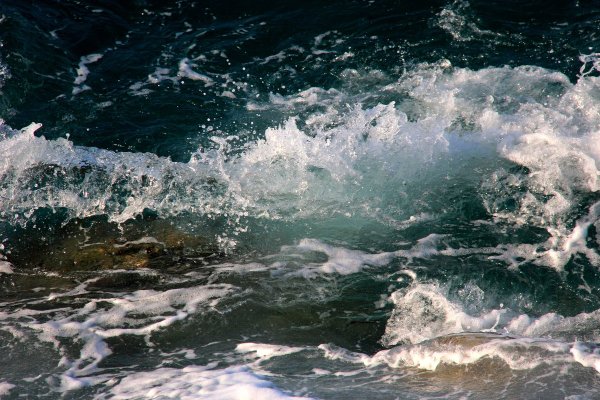 Стих про волны на море