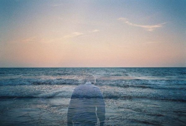 Корабль в море