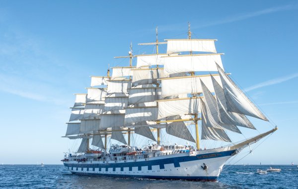 Пиратский корабль