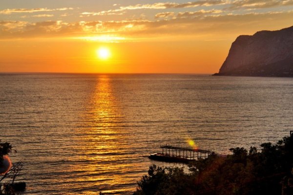 Закат на черном море