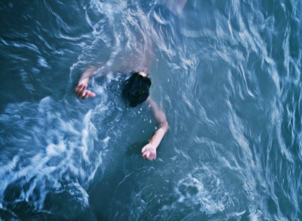 Спасение утопающего дело рук