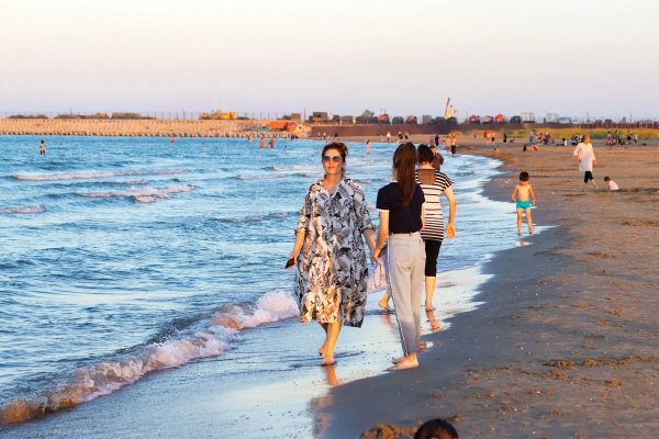 Каспийское море пляж