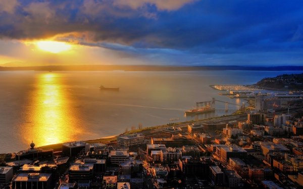 Красивый вид на залив