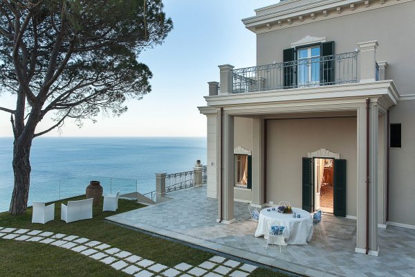 Вилла на Сицилии