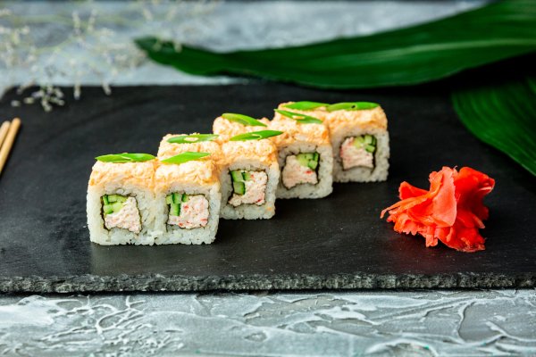 Реклама суши и роллов