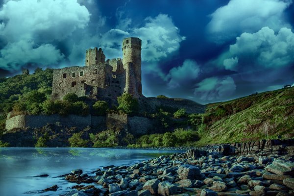 Руины замка Клифф, Германия