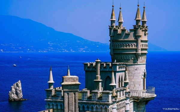 Дворцы Ласточкино гнездо Ялта