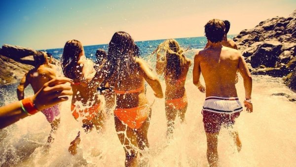 Смешные фотосессии на море