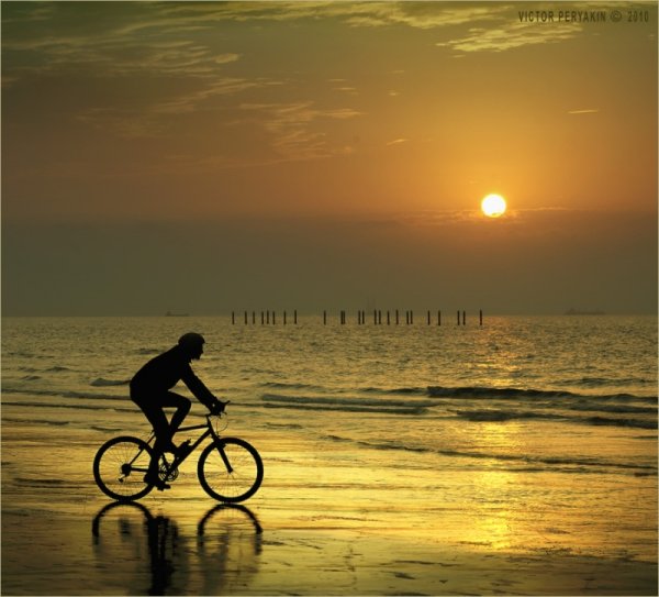 Велосипед море