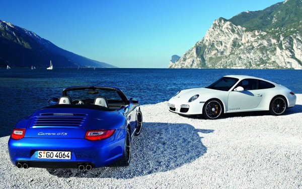 Porsche 911 Carrera GTS