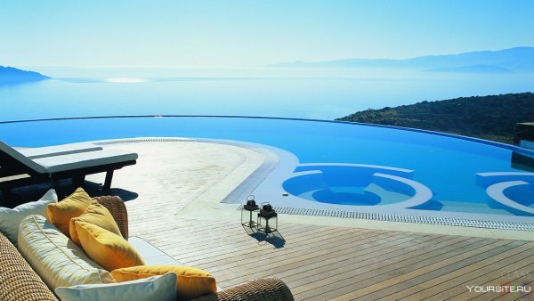 Elounda Gulf Villas and Suites