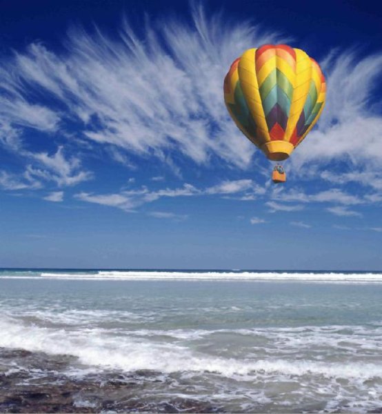 Полет на воздушном шаре над морем