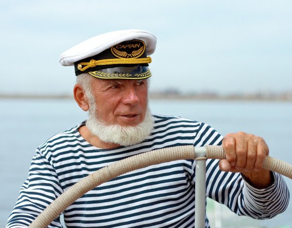 За штурвалом корабля