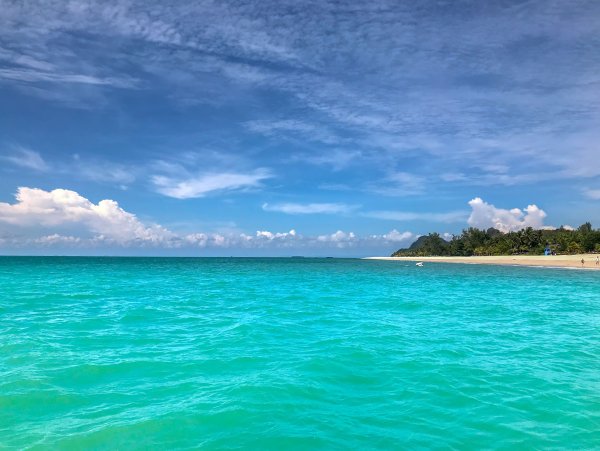 Бирюзовое море