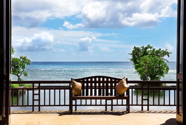 Веранда с видом на море