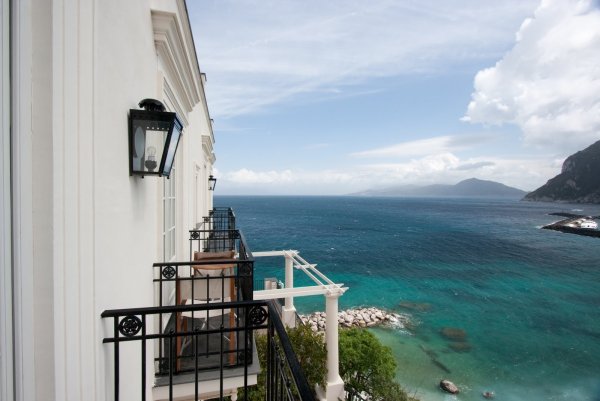 Капри остров Италия отели