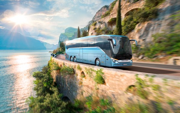 Автобус на море