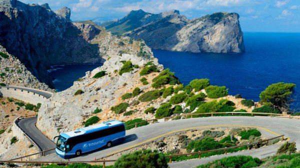 Автобус на море