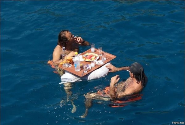 Смешное купание в море