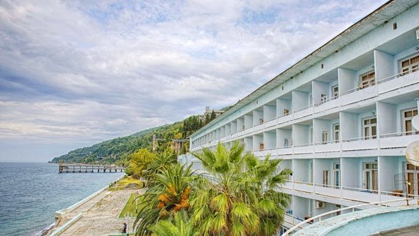 Пансионат Кавкасиони Гагра