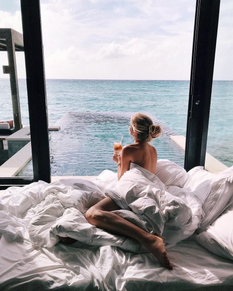 Романтический ужин на яхте