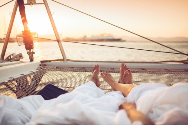 Утро на море девушка