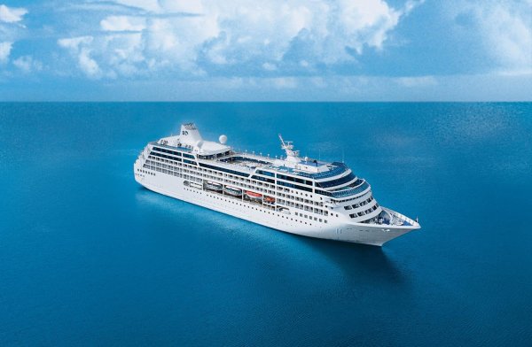 Лайнер MSC splendida