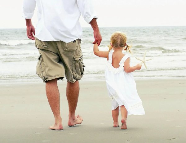 Дети на море