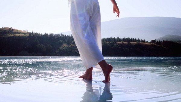 Иисус успокаивает бурю