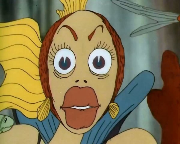 Анаит Каначян в синем море