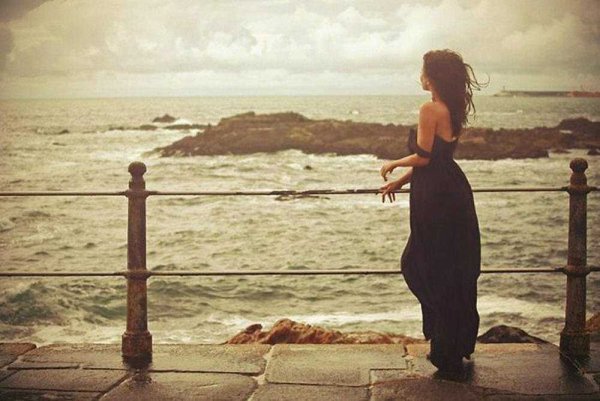 Красивые девушки на море