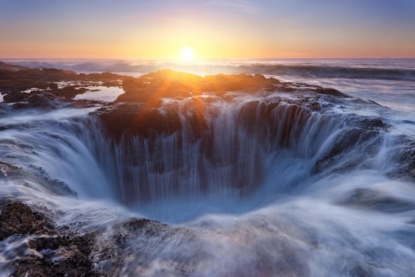 КАТАРАКТНЫЙ водопад