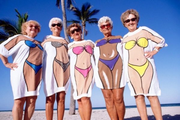 Бабки в кабриолете