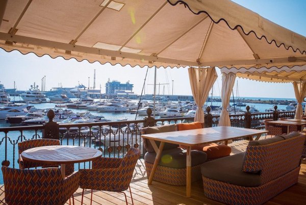 Ресторан Чайка морпорт Сочи