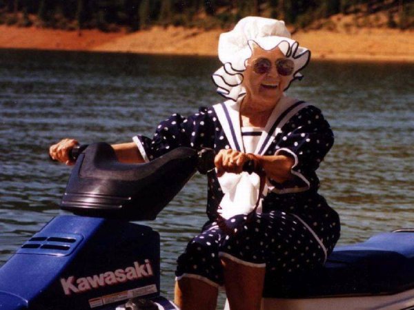 Старушки отдыхают