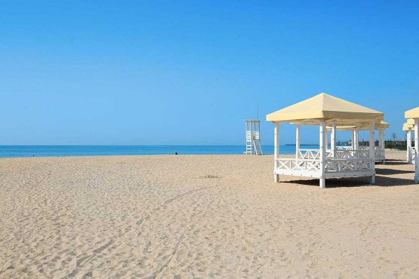 Пляж отеля "Ribera" Евпатория