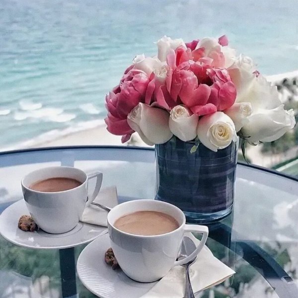 Кофе и море