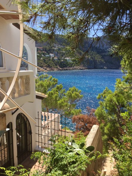 Вилла у Средиземного моря Италия