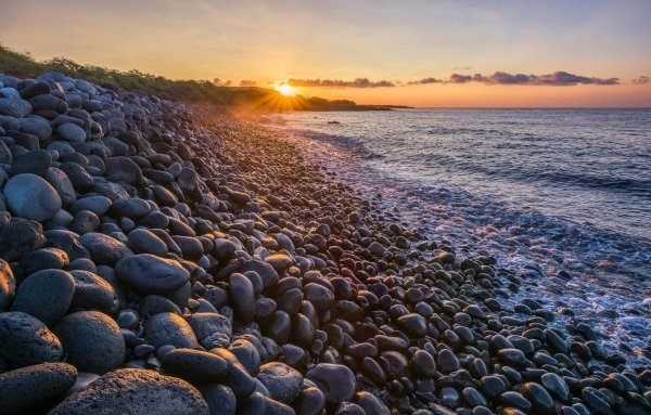 Каменистый пляж в Анапе